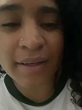 alana-silva online show from April 15, 3:24 am