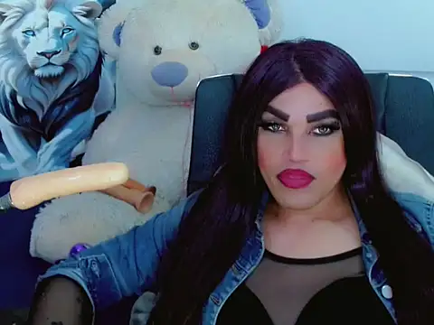 Snapshot of NharaBigCock chatting on November 14, 4:00 am NharaBigCock online show from November 14, 4:00 am