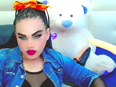 Snapshot of NharaBigCock chatting on December 19, 8:16 pm NharaBigCock online show from December 19, 8:16 pm