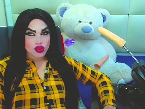 NharaBigCock online show from April 13, 5:29 pm