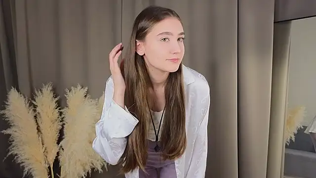 AriannaSemke online show from November 13, 1:26 am