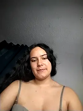 Zoe Raven11 online show from April 28, 10:37 pm