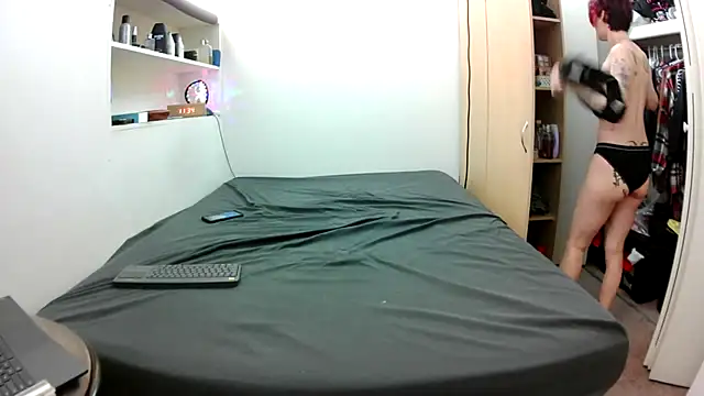 Empress Lilith online show from April 11, 4:33 pm