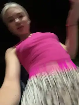 Snapshot of Kiss_Aurora chatting on November 17, 6:35 pm Kiss Aurora online show from November 17, 6:35 pm