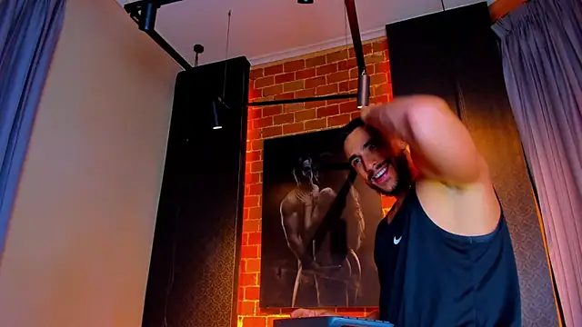 Scottfishcer1 online show from December 4, 7:22 pm