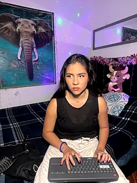 alisaa jhons1 online show from December 20, 9:11 pm