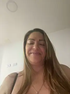 kamila Vixen online show from November 5, 7:25 pm