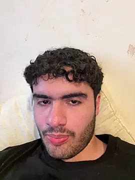 Leoncitooo987 online show from December 1, 9:20 pm