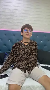 benjiDom online show from November 6, 7:26 pm