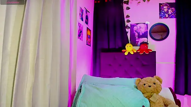 Ashley 21 online show from February 27, 12:54 am