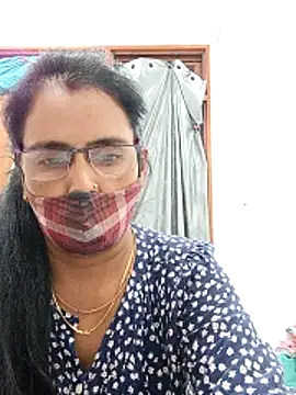 sanjana077 online show from April 5, 2:14 pm