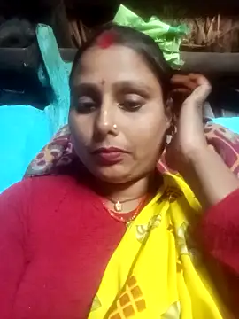 Snapshot of MiniBeast_2 chatting on November 12, 5:35 pm MiniBeast 2 online show from November 12, 5:35 pm