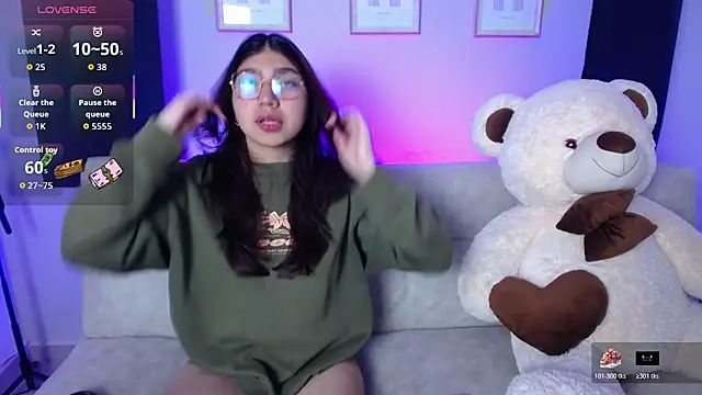 Mia Blair  online show from November 11, 10:26 am