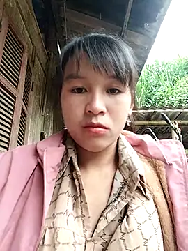 Snapshot of bupbe-baby chatting on November 6, 3:29 am bupbe-baby online show from November 6, 3:29 am