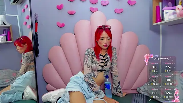 luci miller online show from November 9, 4:27 pm