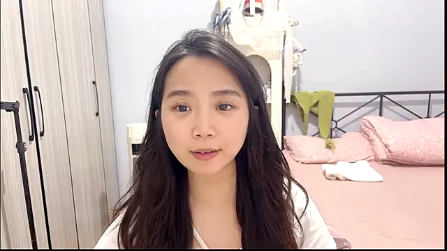 Hmm 0303 online show from March 22, 4:32 pm