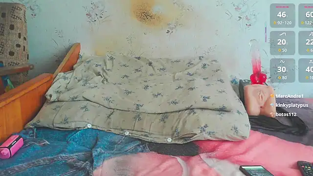 Snapshot of Kreol69 chatting on April 11, 7:45 am Kreol69 online show from April 11, 7:45 am