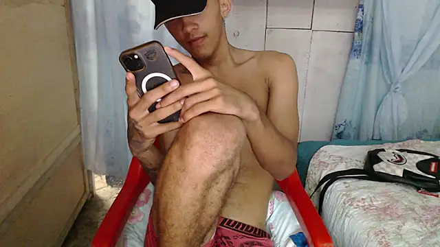 Snapshot of thebesthot chatting on December 14, 7:29 pm thebesthot online show from December 14, 7:29 pm