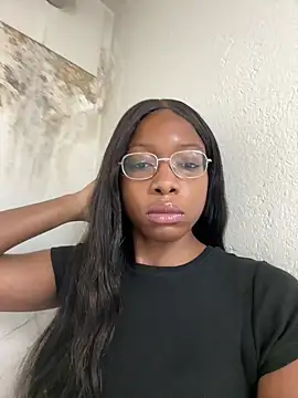 Snapshot of SwissMirelle chatting on November 8, 4:07 pm SwissMirelle online show from November 8, 4:07 pm