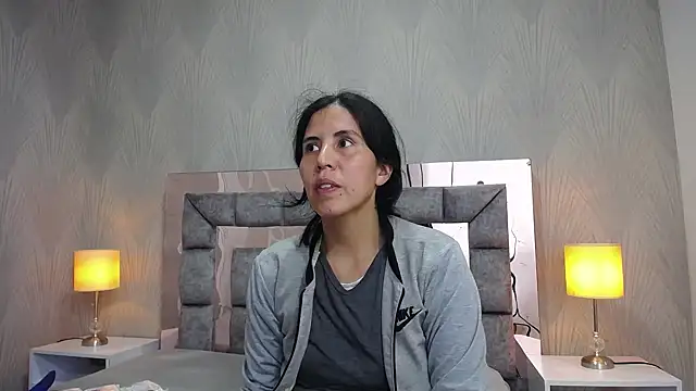 GiselaZivic online show from July 6, 7:16 pm