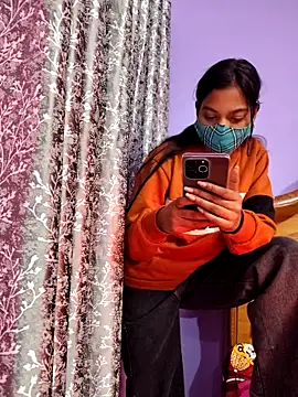 Student12th online show from December 4, 4:16 pm