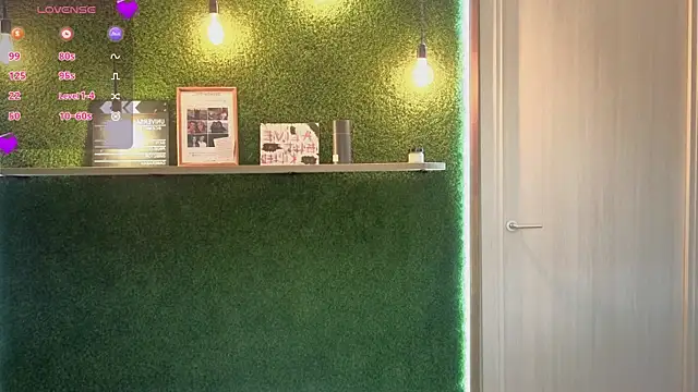 eshleeygreen online show from April 12, 8:58 pm