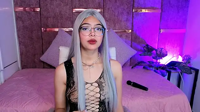 Snapshot of _ViolletteNoir_ chatting on November 27, 8:00 pm ViolletteNoir online show from November 27, 8:00 pm