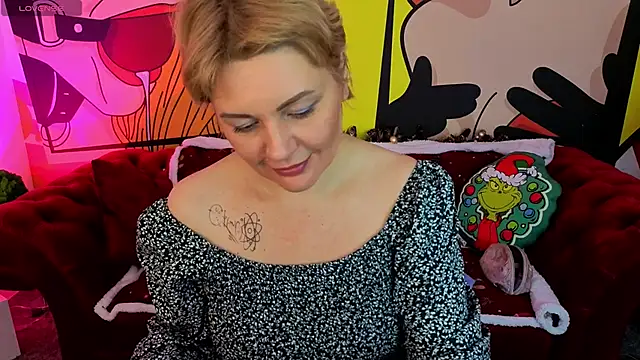 AmaraNights online show from December 13, 8:47 pm