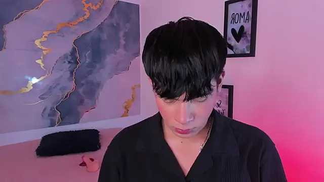 Isaac Kurtt online show from December 18, 8:26 pm