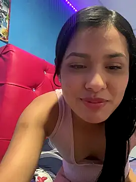 Chiquinquira3 online show from November 27, 4:25 am