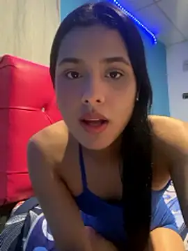 Snapshot of Chiquinquira3 chatting on February 21, 2:01 am Chiquinquira3 online show from February 21, 2:01 am