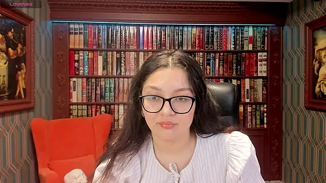 ZarifaEastWonder online show from November 8, 9:46 pm