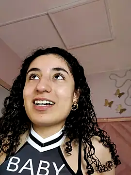 Snapshot of DemiJones_ chatting on November 15, 3:48 am DemiJones online show from November 15, 3:48 am