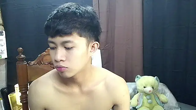 Snapshot of Urloverhardcock chatting on July 9, 10:52 am Urloverhardcock online show from July 9, 10:52 am