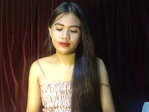 Rema thebigcock online show from December 21, 3:52 pm