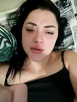 Snapshot of Hilly_Bernie chatting on November 7, 6:46 am Hilly Bernie online show from November 7, 6:46 am