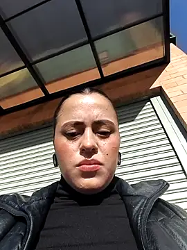 Snapshot of ALEJA__22 chatting on February 27, 12:38 pm ALEJA 22 online show from February 27, 12:38 pm