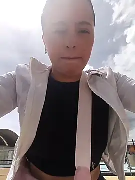 ALEJA  22 online show from April 10, 3:17 pm