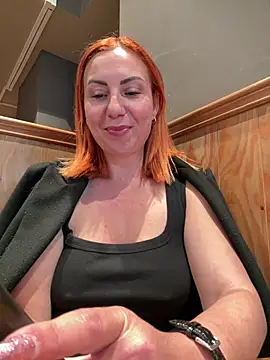 pervimilf online show from May 13, 10:23 am