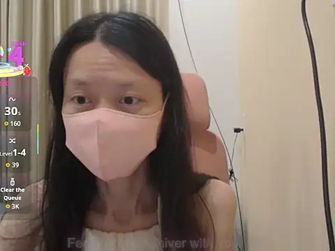 Lil-Cherries online show from November 10, 4:06 pm