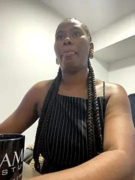 Snapshot of EroticAlanaa chatting on November 8, 12:38 pm EroticAlanaa online show from November 8, 12:38 pm