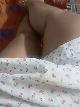 Snapshot of Rathi_telugu_couple chatting on July 4, 2:29 am Rathi telugu couple online show from July 4, 2:29 am