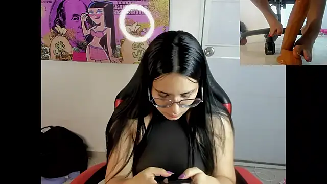 queen findom1 online show from January 7, 5:43 am