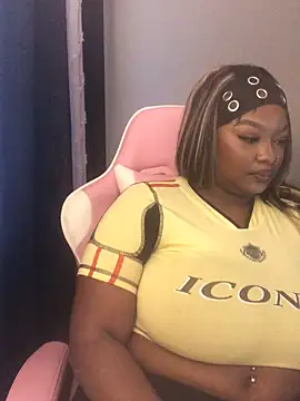 Fxncymuse online show from March 5, 3:08 pm