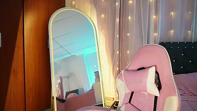 Missara  online show from March 24, 11:43 pm