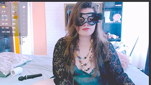  bade tasci  online show from November 7, 1:11 pm