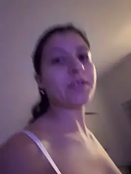 SaintNina online show from November 29, 4:37 am