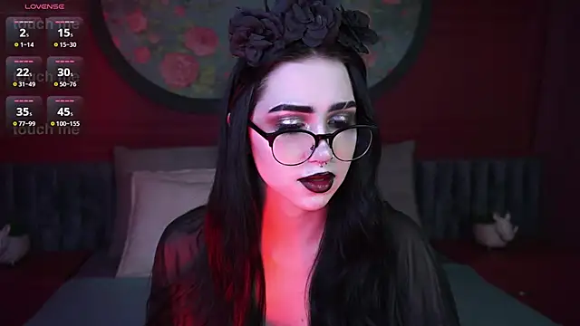 Snapshot of FetishForCassie chatting on February 1, 1:15 am FetishForCassie online show from February 1, 1:15 am