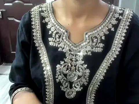 Snapshot of Cute-alishaa chatting on December 16, 7:46 am Cute-alishaa online show from December 16, 7:46 am