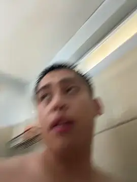 Snapshot of juiceloof chatting on November 15, 9:32 pm juiceloof online show from November 15, 9:32 pm